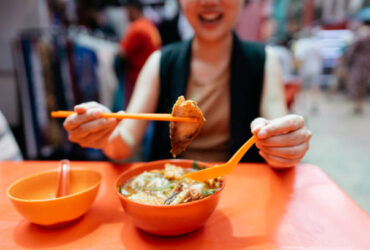 Chinatown hawker leftovers consumption